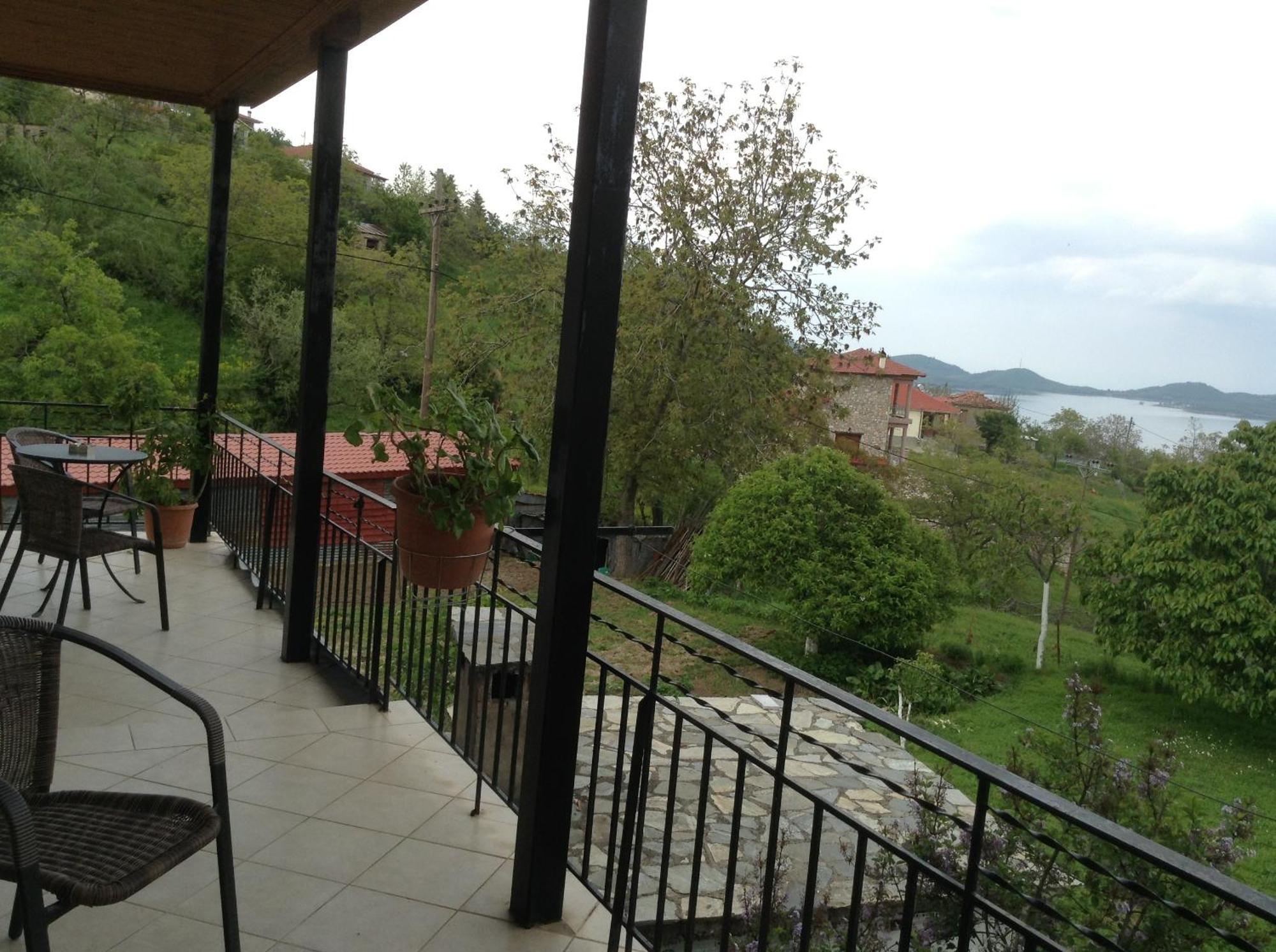 Guesthouse Lamprini Neochori  Buitenkant foto