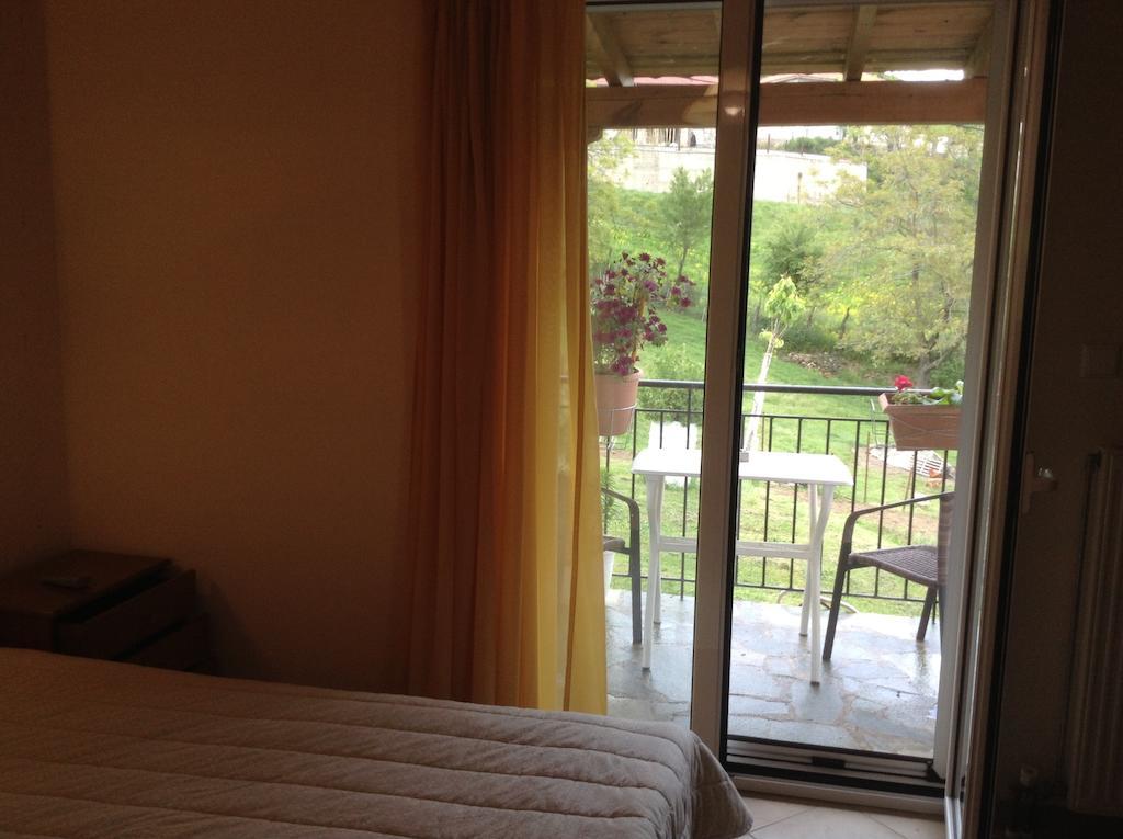 Guesthouse Lamprini Neochori  Buitenkant foto